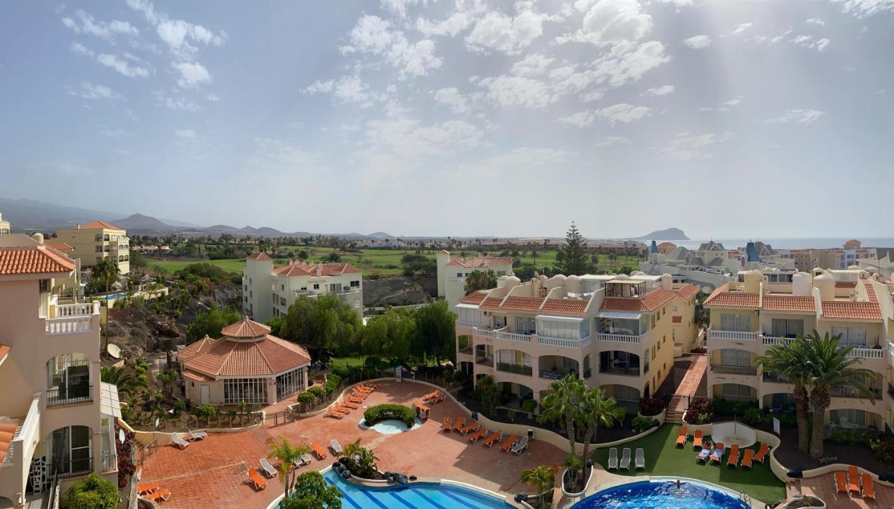 Apartment Golf Park Los Abrigos Eksteriør billede