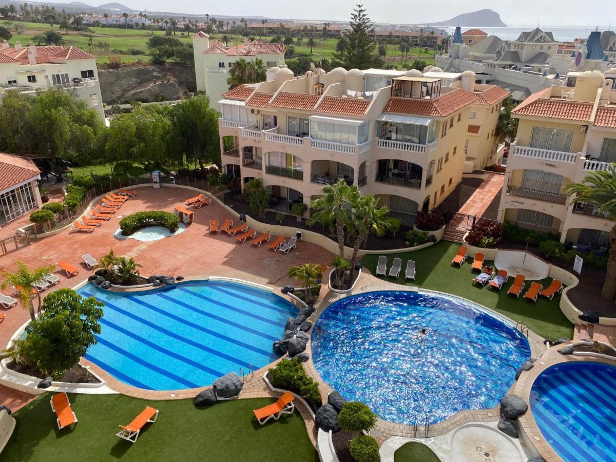 Apartment Golf Park Los Abrigos Eksteriør billede