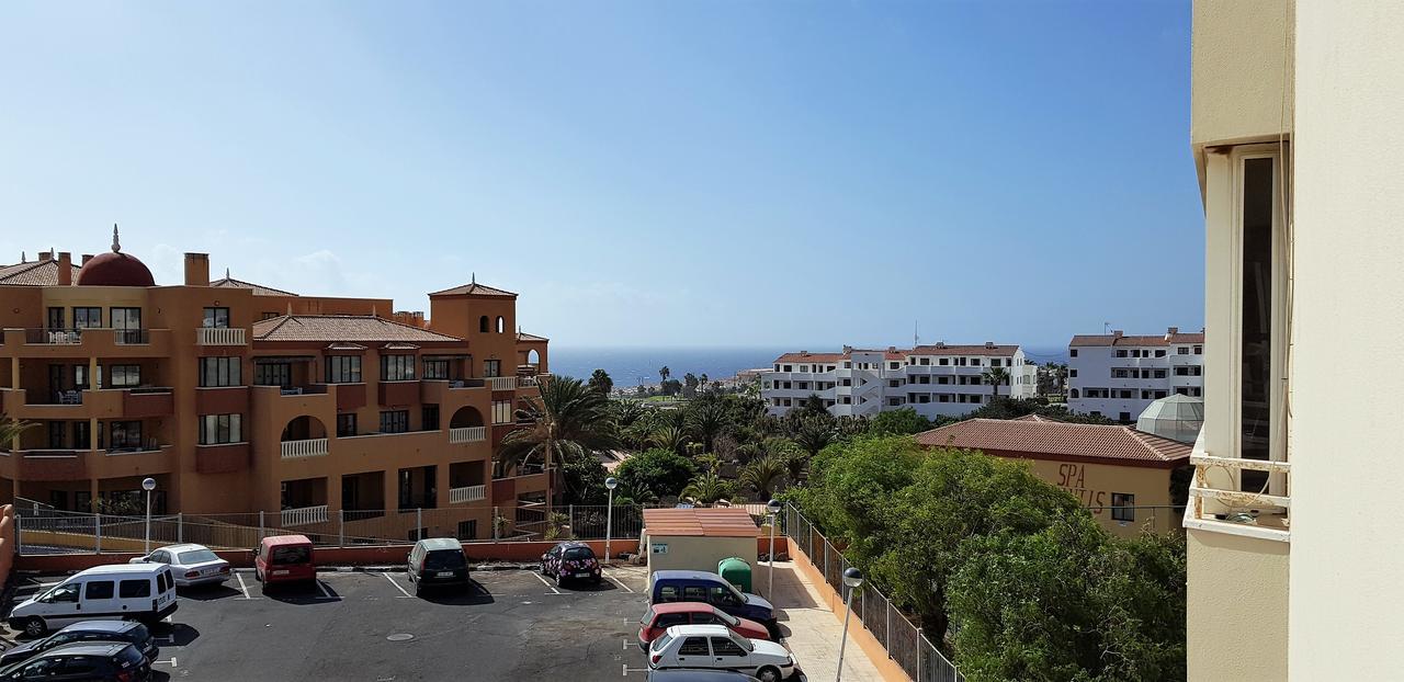 Apartment Golf Park Los Abrigos Eksteriør billede