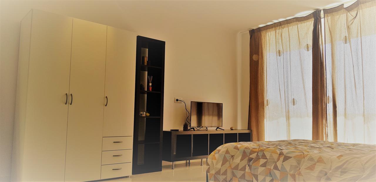 Apartment Golf Park Los Abrigos Eksteriør billede