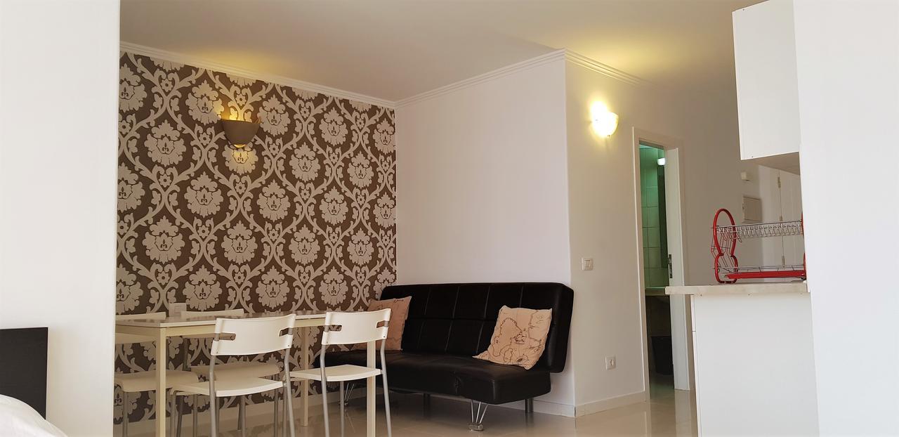 Apartment Golf Park Los Abrigos Eksteriør billede